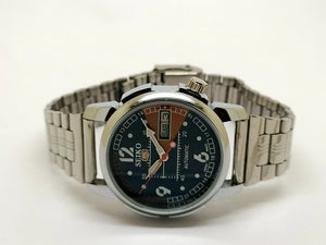 VINTAGE REFURBISHED SEIKO 5 AUTOMATIC JAPAN MENS DAY DATE WATCH - National Watches