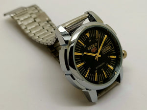 VINTAGE REFURBISHED SEIKO 5 AUTOMATIC JAPAN MENS DAY DATE WATCH - National Watches