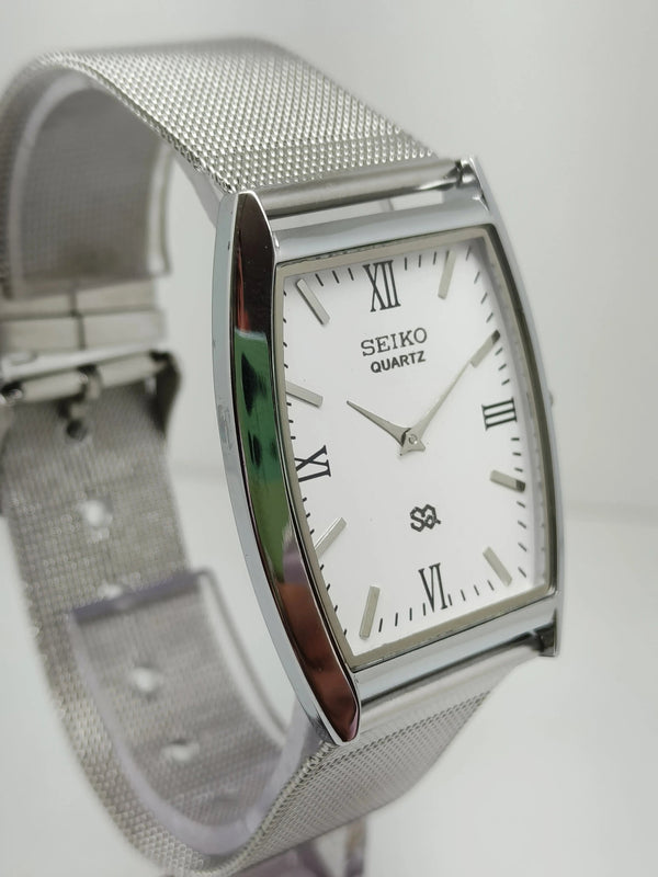 Seiko 5 Black Dial quartz Watch - National Watches