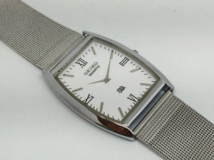 Seiko 5 Black Dial quartz Watch - National Watches