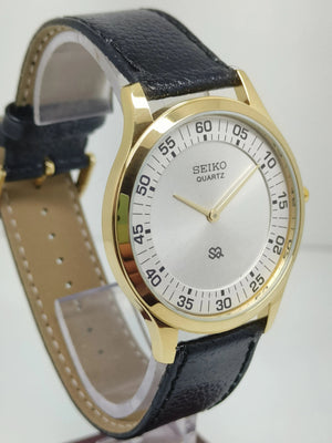 Seiko 5 Black aSeiko Silim Quartz Watch – Sleek, Durable & Stylish Timepiece for Men/WomenDial quartz Watch - National Watches