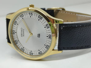 Seiko 5 Black aSeiko Silim Quartz Watch – Sleek, Durable & Stylish Timepiece for Men/WomenDial quartz Watch - National Watches