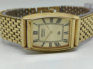 Seiko 5 Black aSeiko Silim Quartz Watch – Sleek, Durable & Stylish Timepiece for Men/WomenDial quartz Watch - National Watches