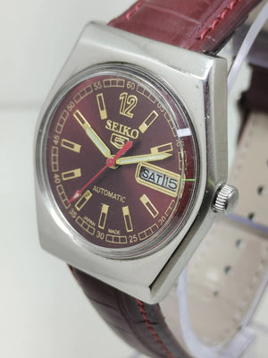 Seiko 5 Vintage Automatic – Refurbished Classic Timepiece National Watches