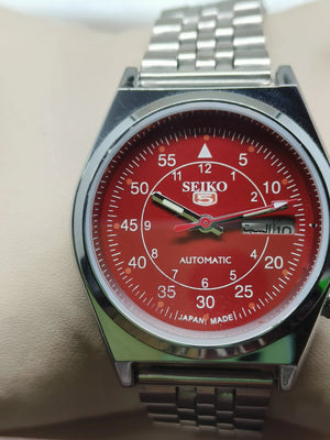 Authentic Seiko 5 Vintage – Refurbished Mechanical Watch National Watches
