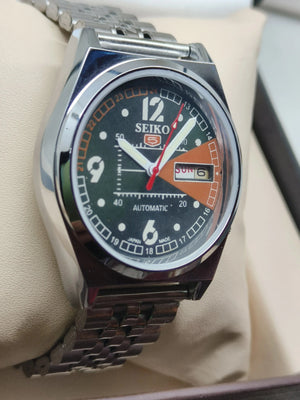 Seiko 5 Vintage Men’s Watch – Refurbished & Ready to Wear National Watches