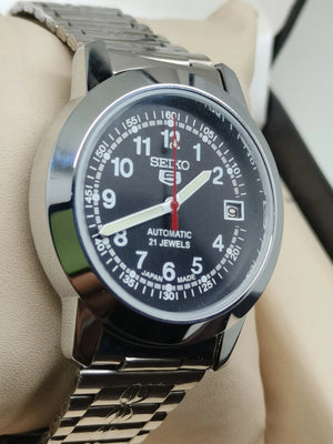 Seiko 5 Vintage Black Dial – Refurbished Automatic National Watches
