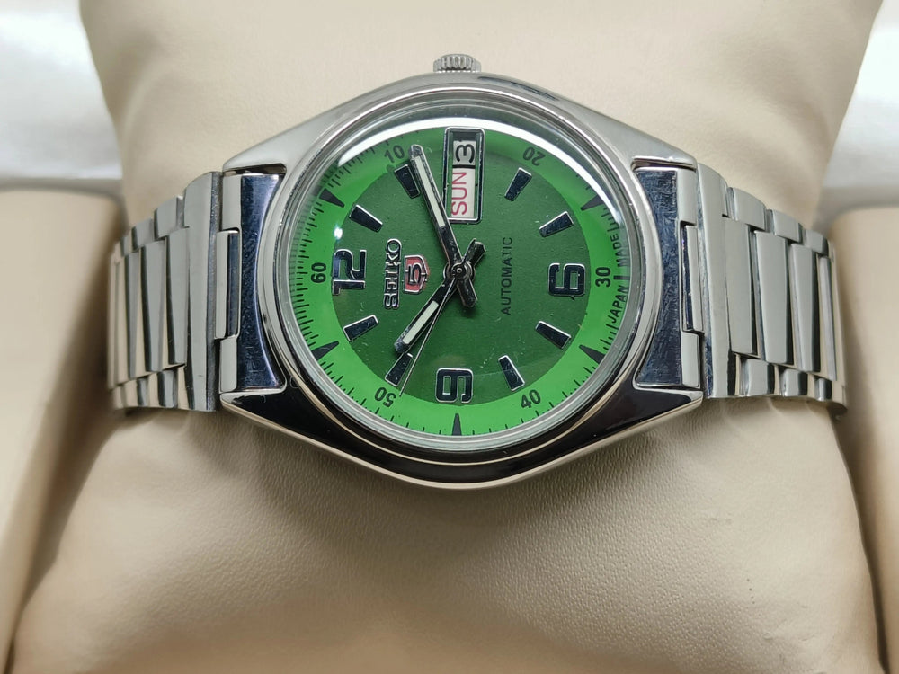Seiko 5 Vintage Automatic 21 Jewels – Fully Restored National Watches