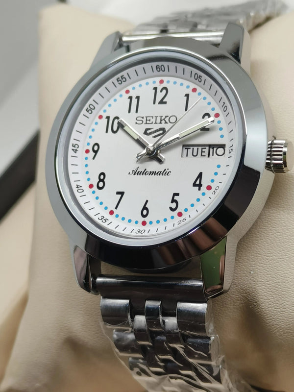 Seiko 5 Vintage Quartz (if applicable) – Refurbished Rare Model National Watches