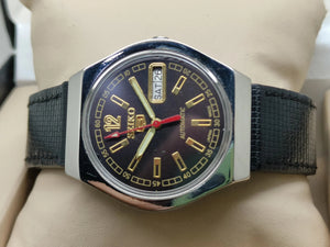 Seiko 5 Vintage Stainless Steel – Refurbished Everyday Wear National Watches