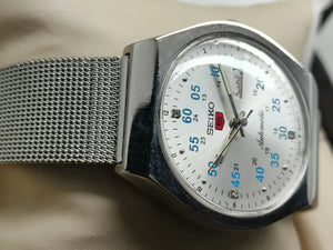Seiko 5 Vintage Jubilee Bracelet – Refurbished Classic Piece National Watches