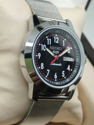 Seiko 5 Vintage Lime Green Dial – Refurbished Bold Style National Watches