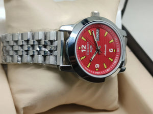 Seiko 5 Vintage Diver Style Bezel – Refurbished & Stylish National Watches