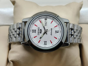 Seiko 5 Vintage Racing Dial – Restored Sport Style National Watches