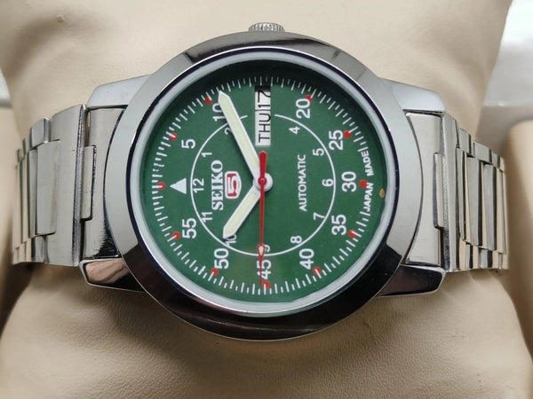 Seiko 5 Vintage Bracelet Included – Serviced Watch National Watches