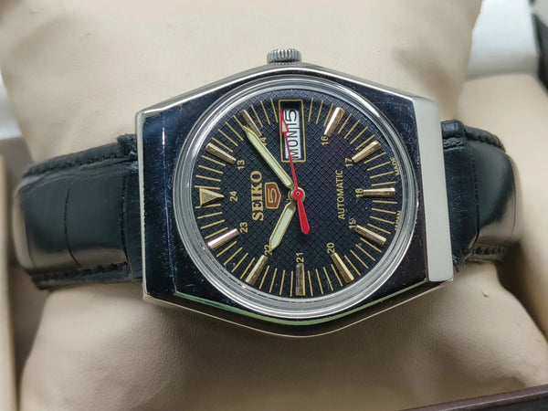 Seiko 5 Vintage Automatic – All Original Parts (Refurbished) National Watches