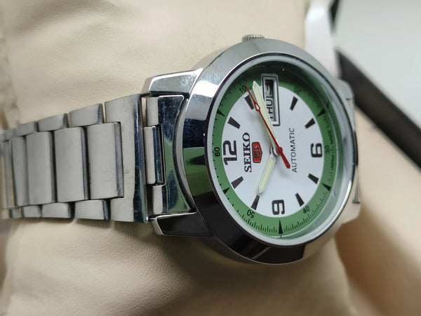 Seiko 5 Vintage Automatic – Rare Find Refurbished National Watches