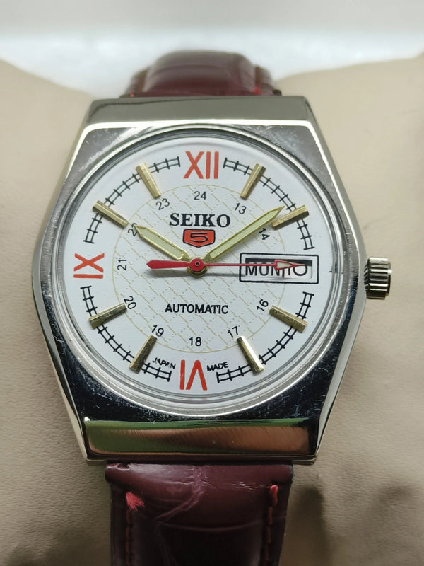 Seiko 5 Vintage Automatic – Unisex Classic National Watches