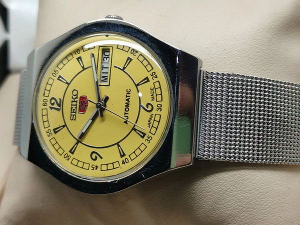 Seiko 5 Vintage Automatic – Serial # Visible Case Back National Watches