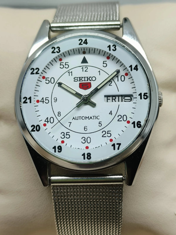Seiko 5 Vintage Automatic – Reliable Power Reserve National Watches