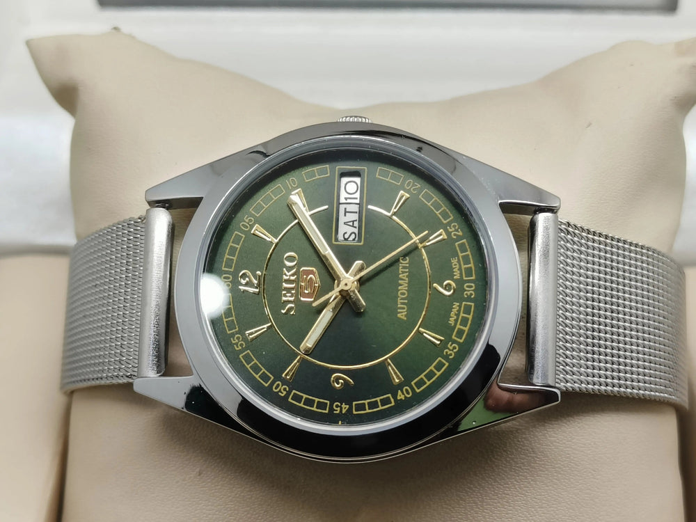 Seiko 5 Vintage Automatic – Day/Date Japan Movement National Watches