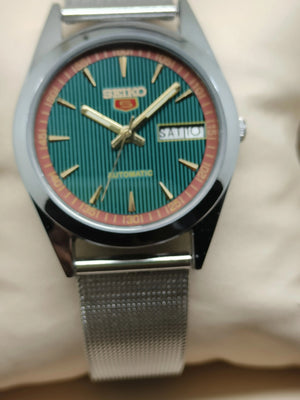 Seiko 5 Vintage Automatic – Elegant Vintage Design National Watches