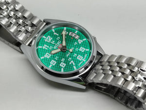 Seiko 5 Vintage Automatic – Classic Retro Appeal National Watches