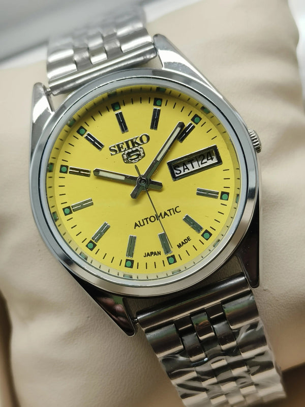 Seiko 5 Vintage Automatic – Great for Gifting National Watches