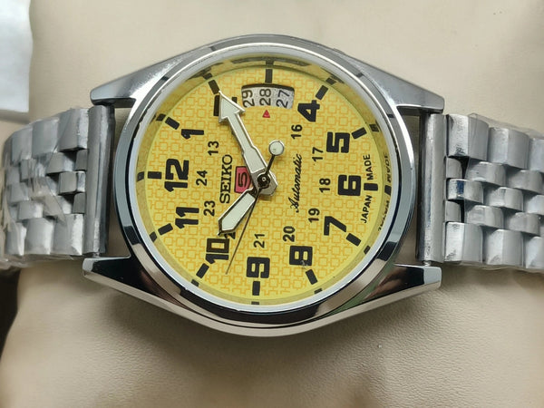 Seiko 5 Vintage Automatic – Full Lume Hands National Watches