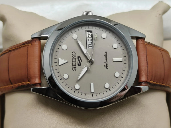 Seiko 5 Vintage Automatic – Japanese Industrial Legend National Watches