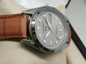 Seiko 5 Vintage Automatic – Japanese Industrial Legend National Watches