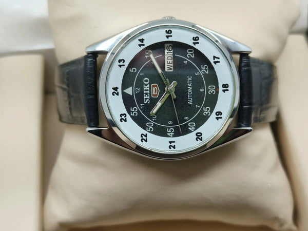 Seiko 5 Vintage Mesh Bracelet – Refurbished Classic Style National Watches