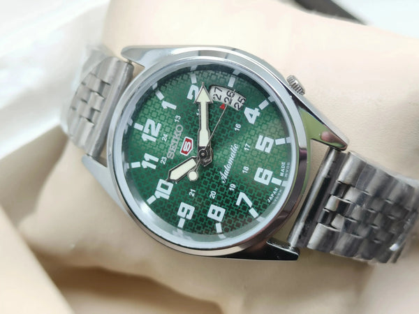 Seiko 5 Vintage Dual Tone – Refurbished Elegant Watch National Watches