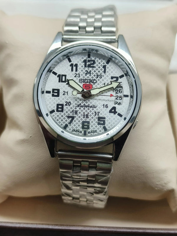 Seiko 5 Vintage Champagne Dial – Restored Dress Watch National Watches