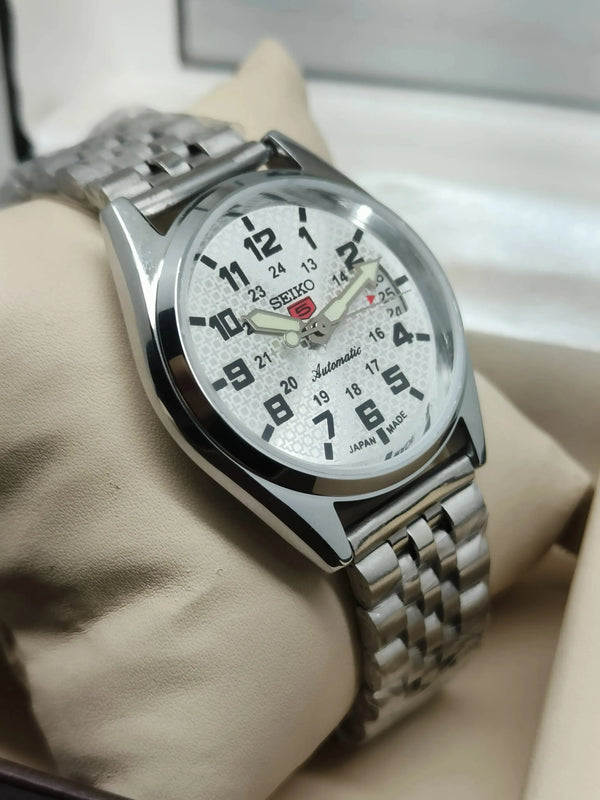 Seiko 5 Vintage Champagne Dial – Restored Dress Watch National Watches