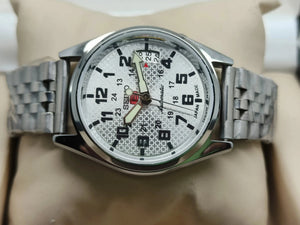 Seiko 5 Vintage Champagne Dial – Restored Dress Watch National Watches