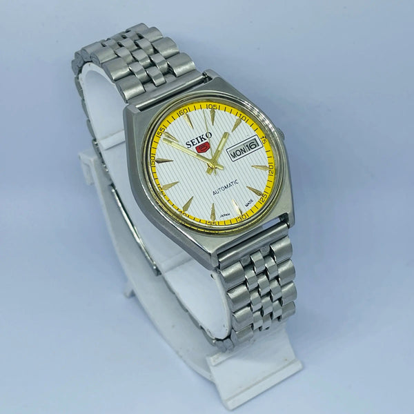 Seiko 5 Automatic Vintage Watch – Refurbished | Japan Made | Timeless Men’s Classic National Watches