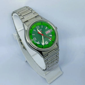 Seiko 5 Automatic Vintage Watch – Refurbished | Japan Made | Timeless Men’s Classic National Watches