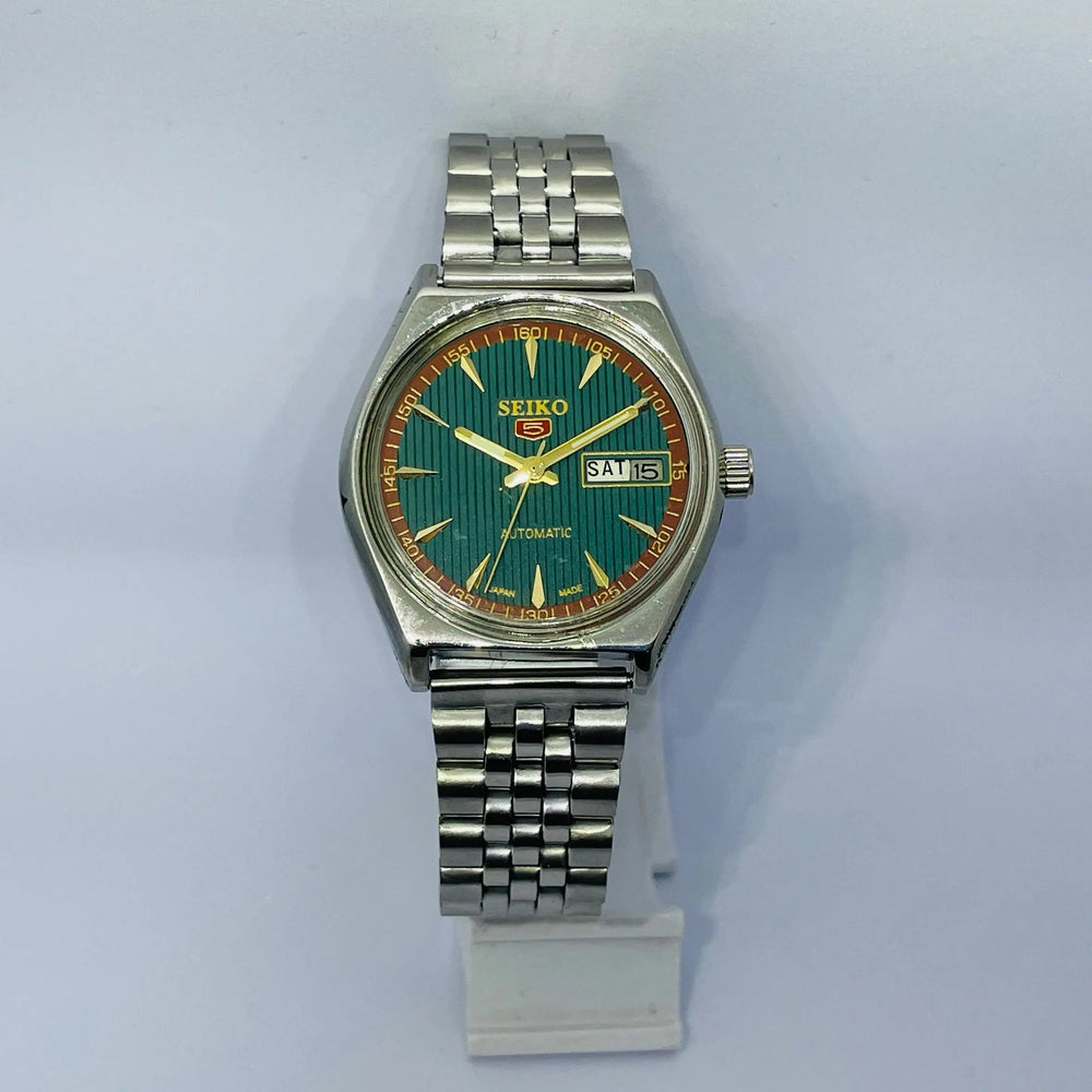 Seiko 5 Automatic Vintage Watch – Refurbished | Japan Made | Timeless Men’s Classic National Watches