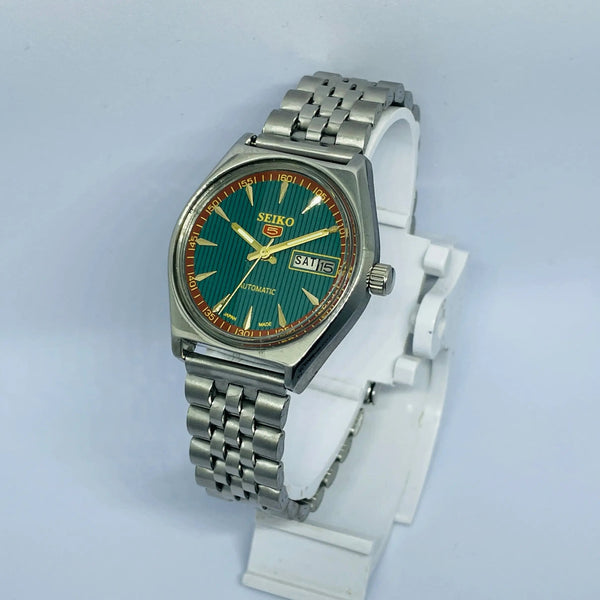 Seiko 5 Automatic Vintage Watch – Refurbished | Japan Made | Timeless Men’s Classic National Watches
