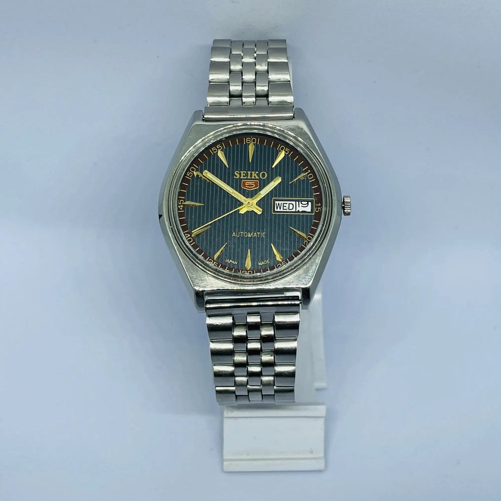 Seiko 5 Automatic Vintage Watch – Refurbished | Japan Made | Timeless Men’s Classic National Watches