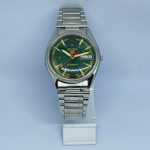 Seiko 5 Automatic Vintage Watch – Refurbished | Japan Made | Timeless Men’s Classic National Watches