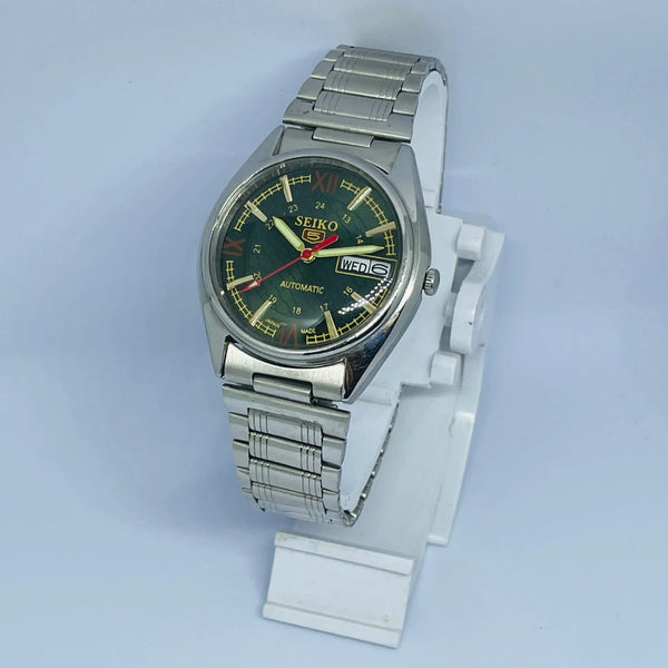 Seiko 5 Automatic Vintage Watch – Refurbished | Japan Made | Timeless Men’s Classic National Watches