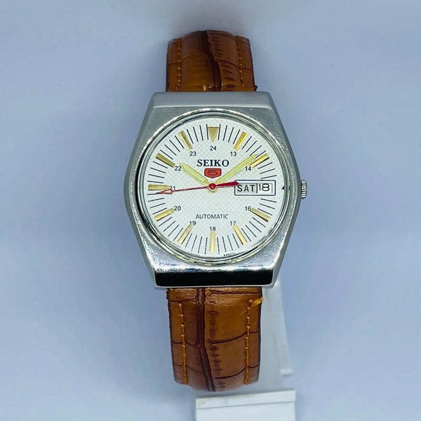 Seiko 5 Automatic Vintage Watch – Refurbished | Japan Made | Timeless Men’s Classic National Watches