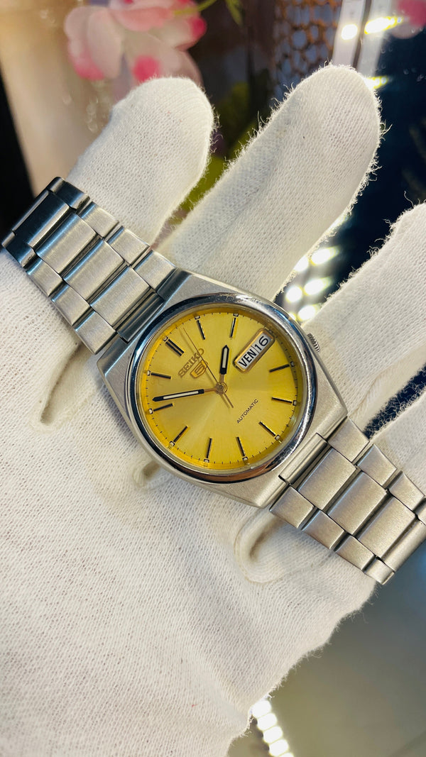 Vintage West End Prima Automatic Watch Black Dial Day Date Swiss Made Military Style National Watches