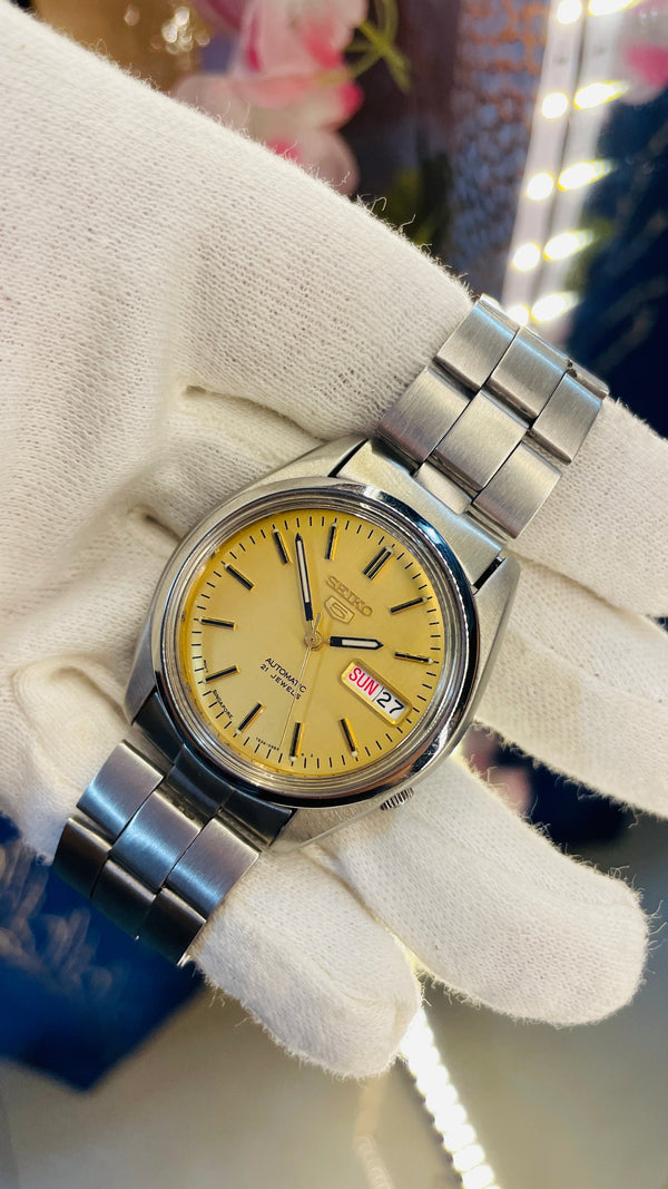 Vintage West End Prima Automatic Watch Black Dial Day Date Swiss Made Military Style National Watches