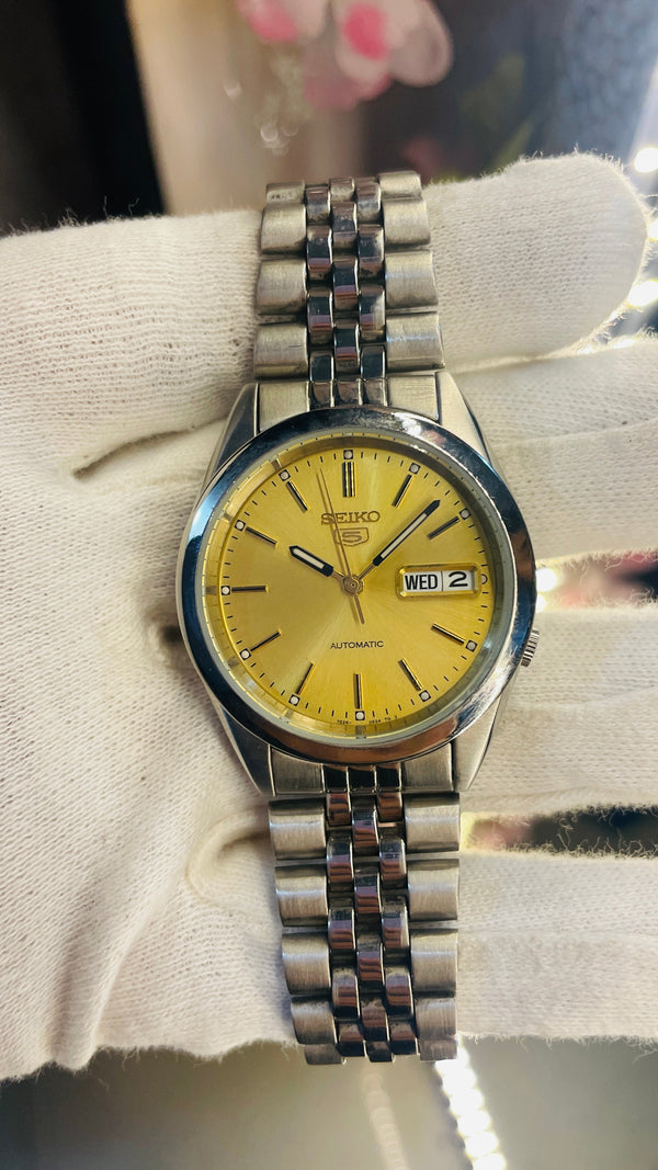 Vintage West End Prima Automatic Watch Black Dial Day Date Swiss Made Military Style National Watches