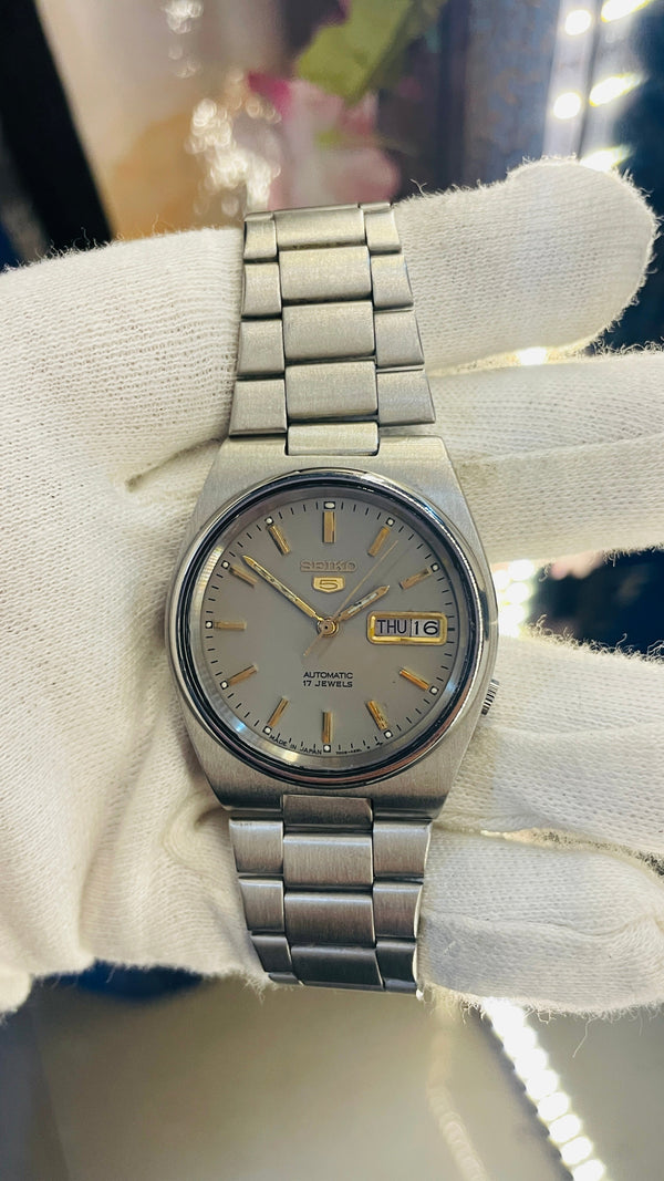 Vintage West End Prima Automatic Watch Black Dial Day Date Swiss Made Military Style National Watches