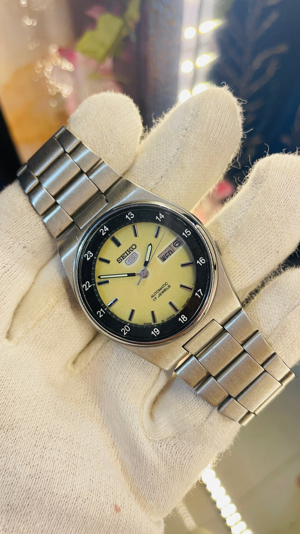 Vintage West End Prima Automatic Watch Black Dial Day Date Swiss Made Military Style National Watches