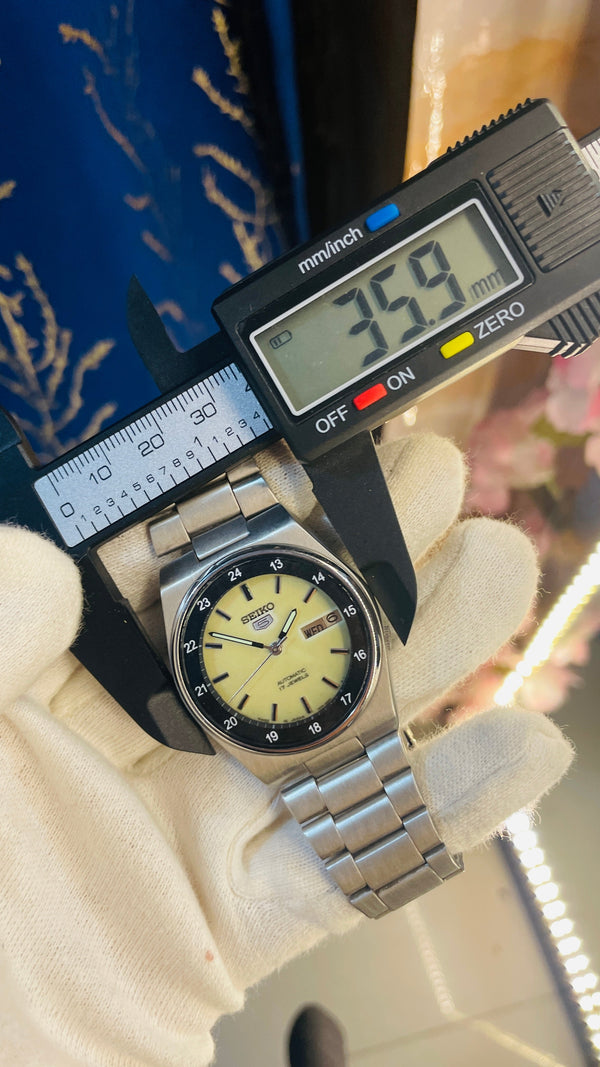 Vintage West End Prima Automatic Watch Black Dial Day Date Swiss Made Military Style National Watches